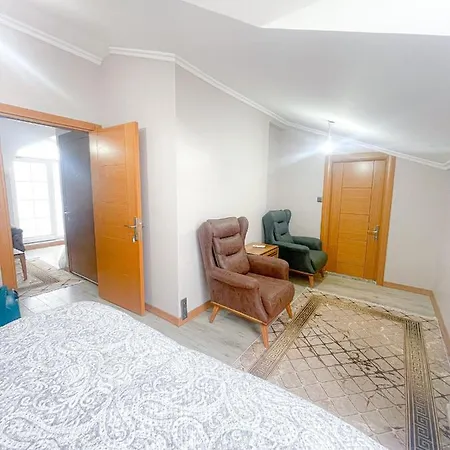 Super Value Apartment *